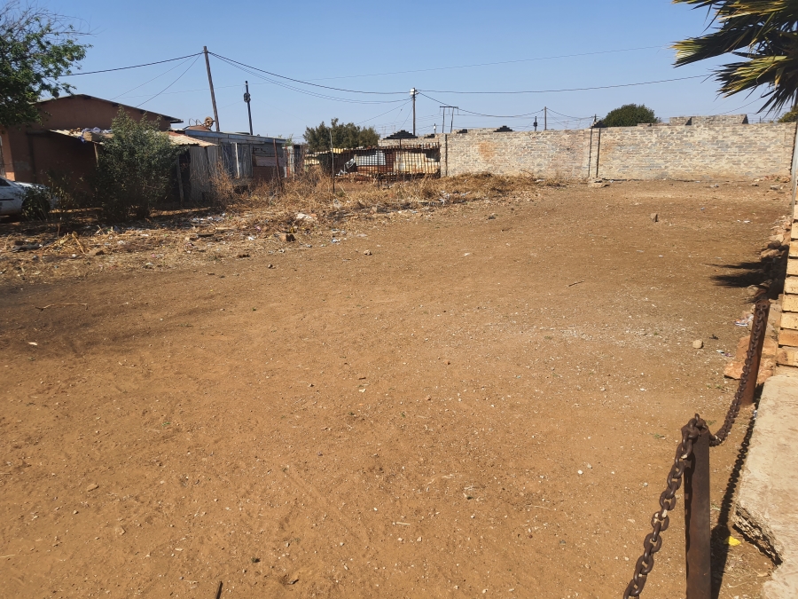 0 Bedroom Property for Sale in Ikageng North West